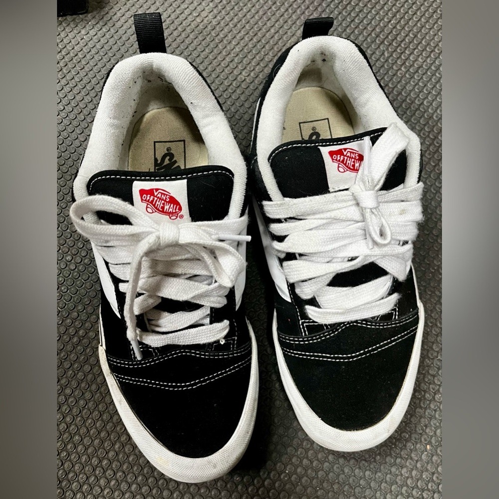 Vans Knu Skool
